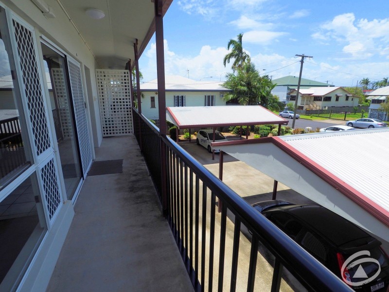 4/8-10 Ascot Avenue, Westcourt QLD 4870