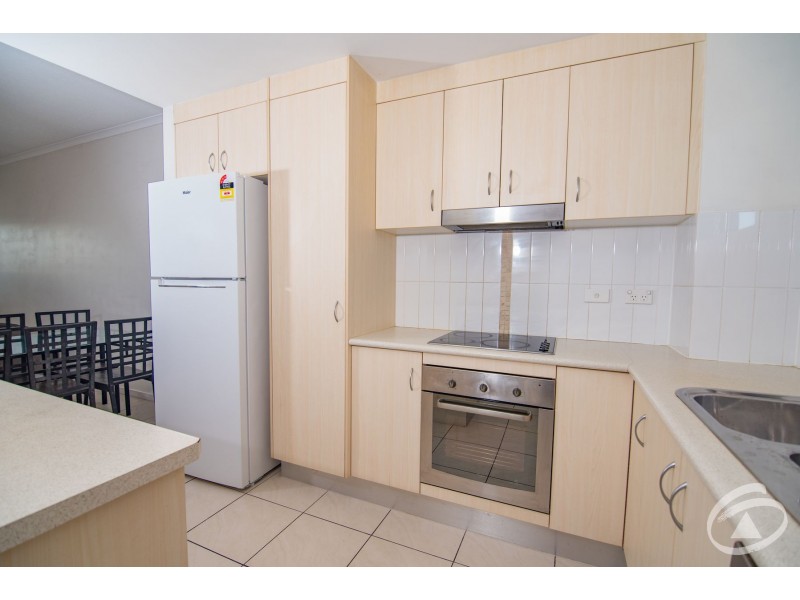1/6 James Street, Cairns North QLD 4870