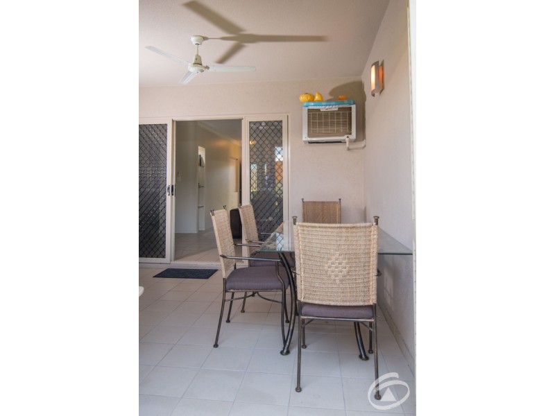 102/1 Maytown Close, Manoora QLD 4870
