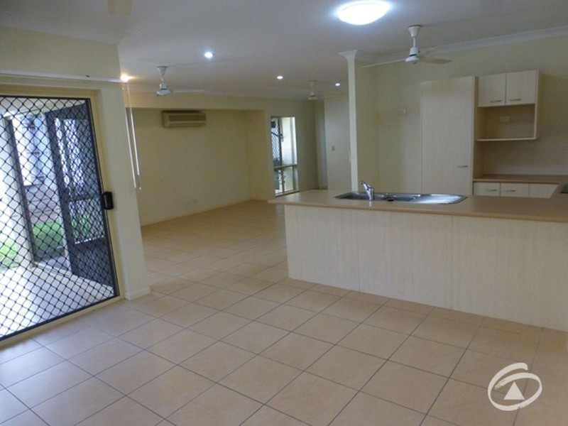 47 Chesterfield Close, Brinsmead QLD 4870