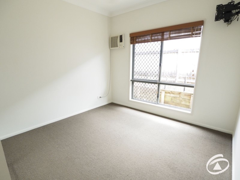15 Elphinstone Street, Kanimbla QLD 4870