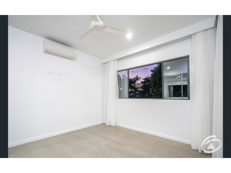 6A Diamond Close, Stratford QLD 4870