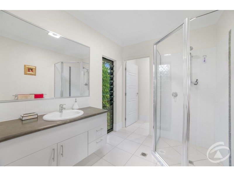 20 Edge Close, Kewarra Beach QLD 4879