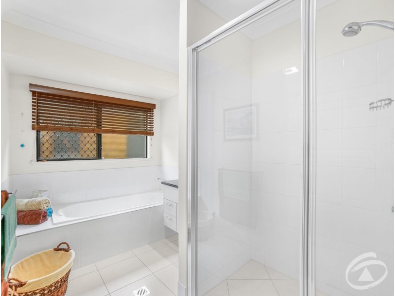 20 Edge Close, Kewarra Beach QLD 4879