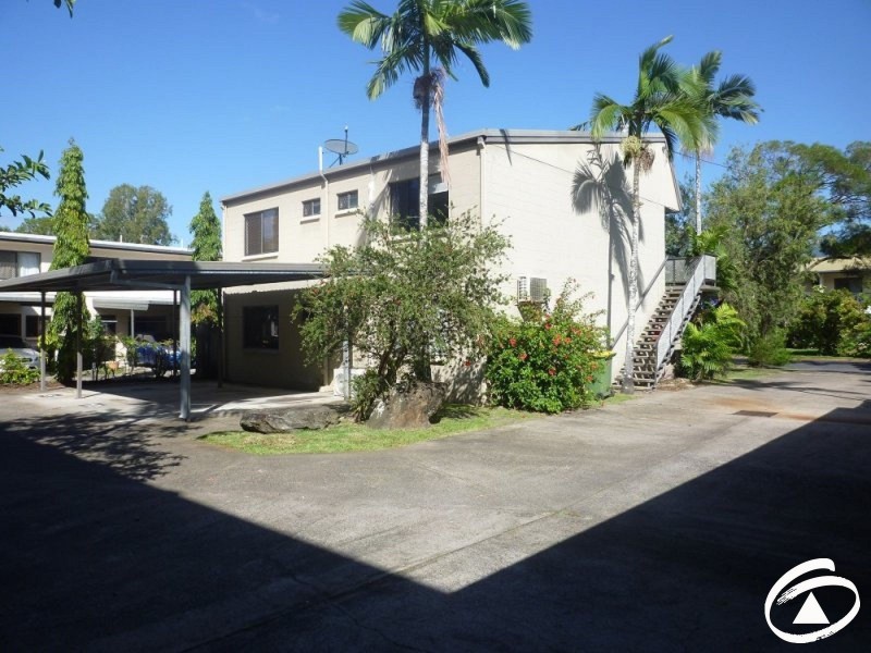 9/2 McPherson Close, Edge Hill QLD 4870