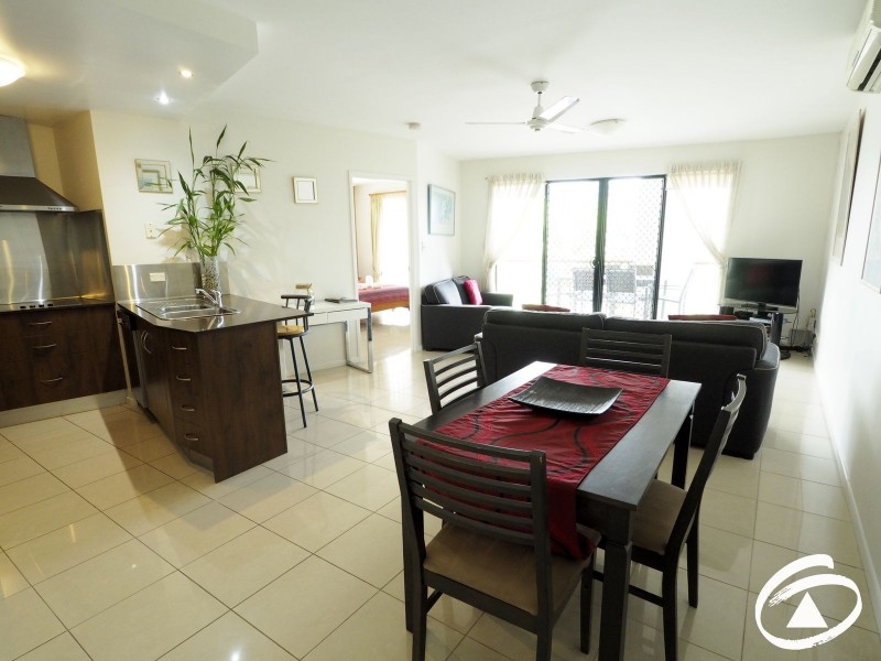 6/351 Lake Street, Cairns North QLD 4870