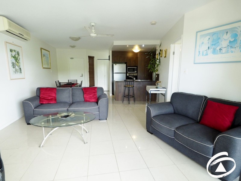 6/351 Lake Street, Cairns North QLD 4870