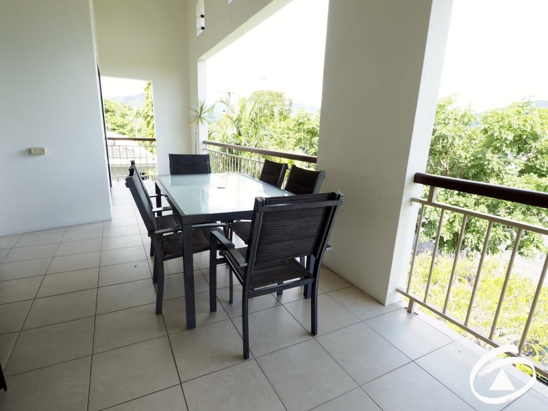 6/351 Lake Street, Cairns North QLD 4870