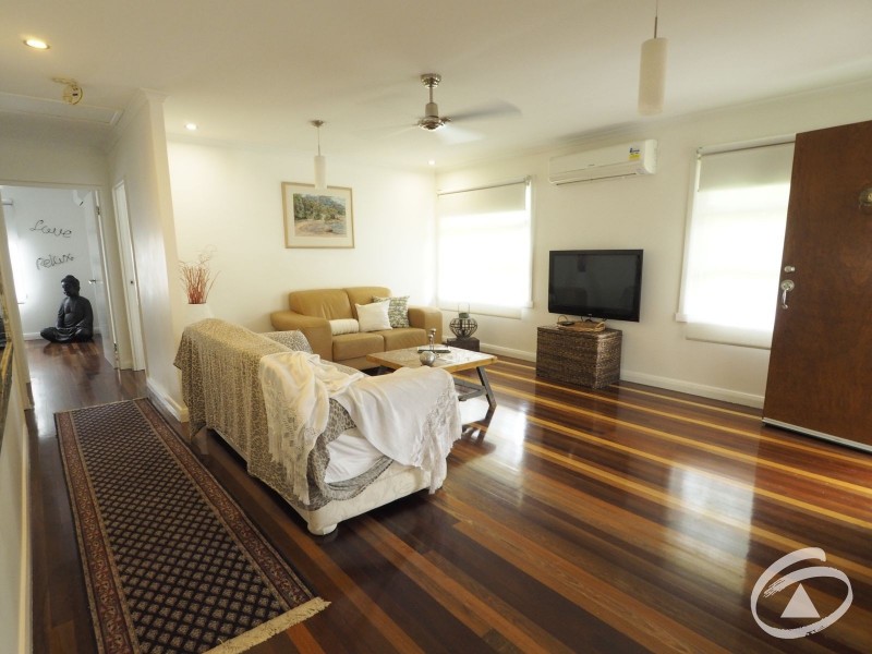 48 Macilwraith Street, Manoora QLD 4870