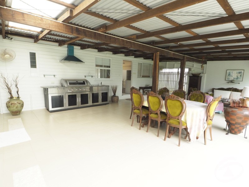 48 Macilwraith Street, Manoora QLD 4870