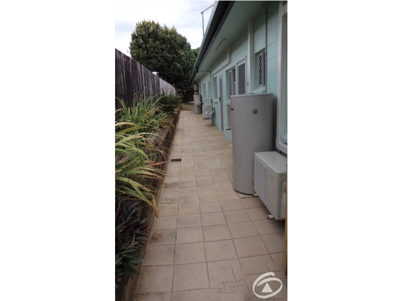 1/52 Alberta Drive, Woree QLD 4868