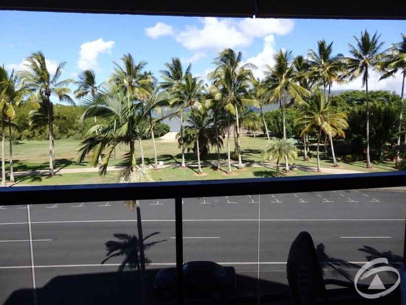 11/281 Esplanade, Cairns North QLD 4870