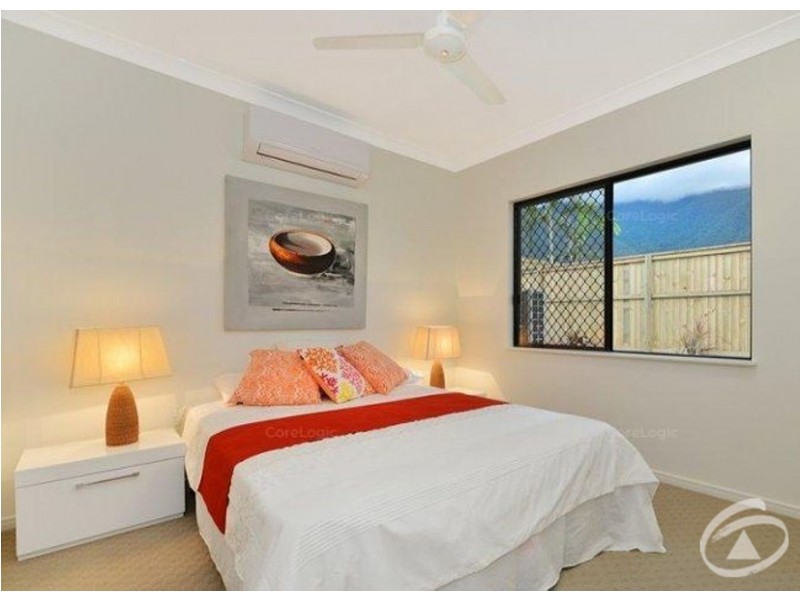 13 Laguna Avenue, Redlynch QLD 4870