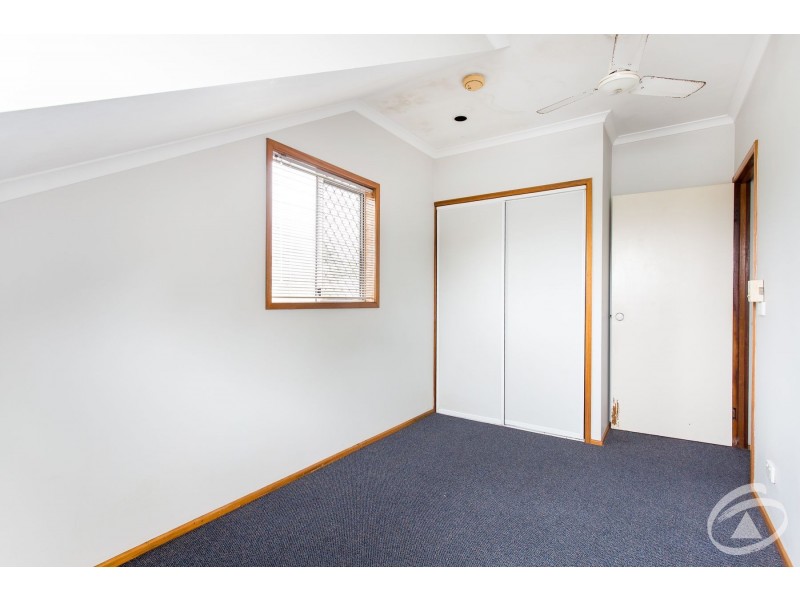 12/462-464 McCoombe Street, Mooroobool QLD 4870