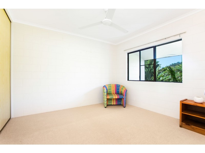 17/63-65 Moore Street, Trinity Beach QLD 4879
