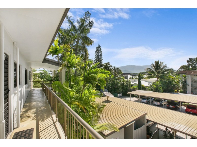 17/63-65 Moore Street, Trinity Beach QLD 4879
