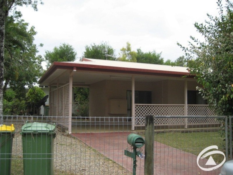 16 Slathiel Street, Brinsmead QLD 4870