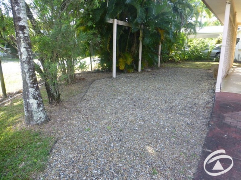 16 Slathiel Street, Brinsmead QLD 4870