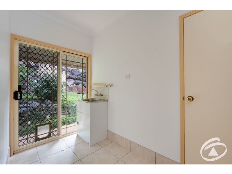 15 Eugenia Crescent, Redlynch QLD 4870