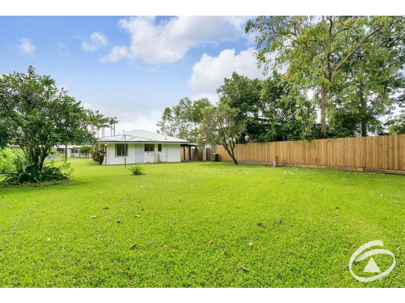 117 Balaclava Road, Earlville QLD 4870