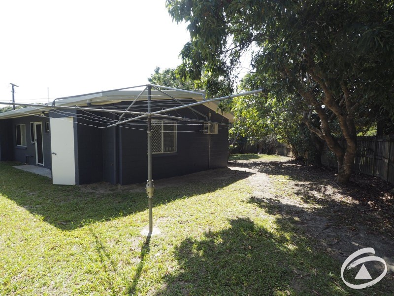 8 Avocado Close, Manoora QLD 4870