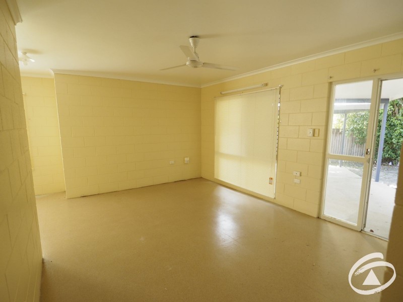 8 Avocado Close, Manoora QLD 4870