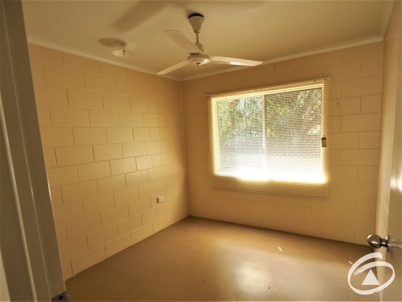 8 Avocado Close, Manoora QLD 4870