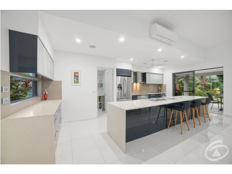 5 Eden Court, Clifton Beach QLD 4879