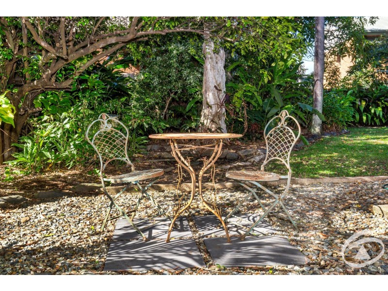 53 Moody Street, Mooroobool QLD 4870