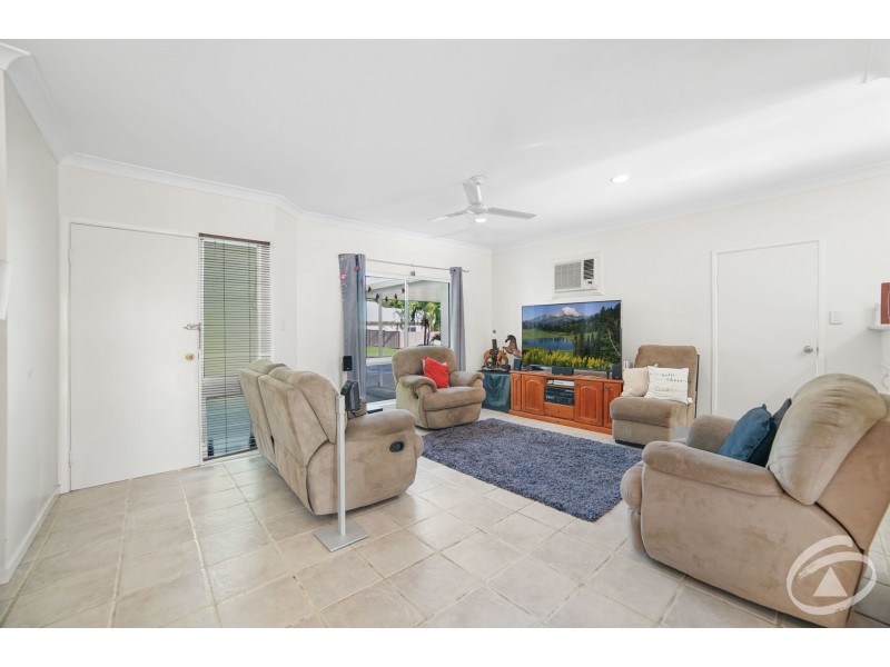 18 Whale Close, Kewarra Beach QLD 4879