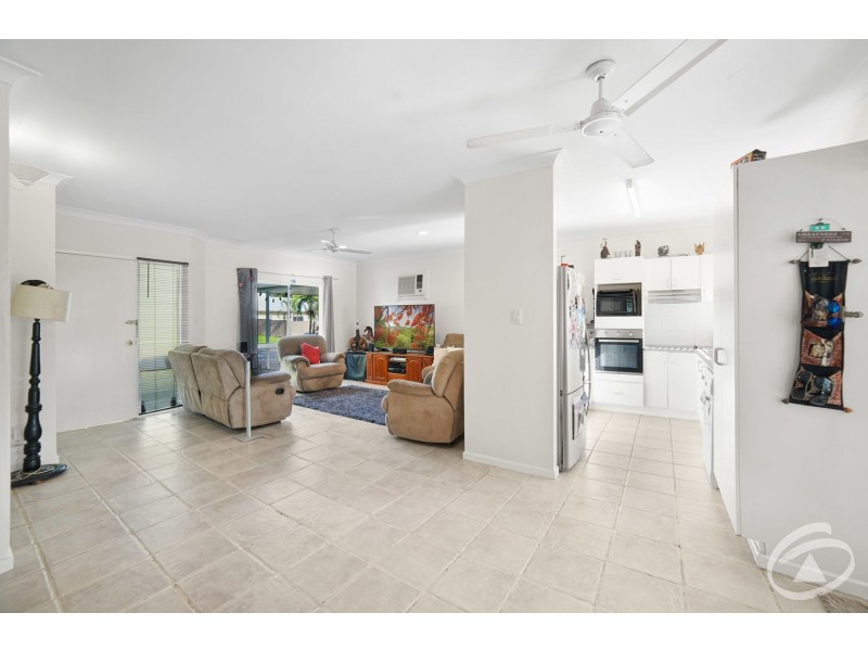 18 Whale Close, Kewarra Beach QLD 4879