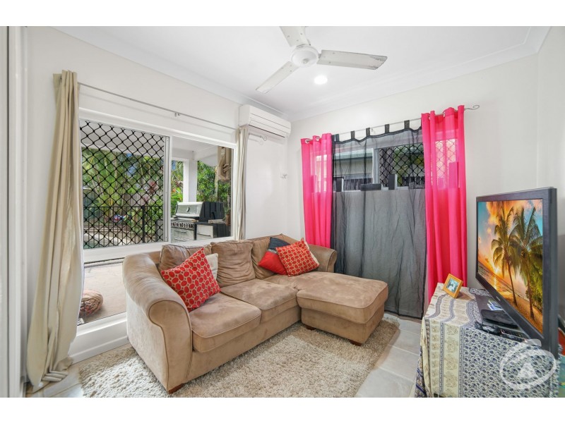 18 Whale Close, Kewarra Beach QLD 4879