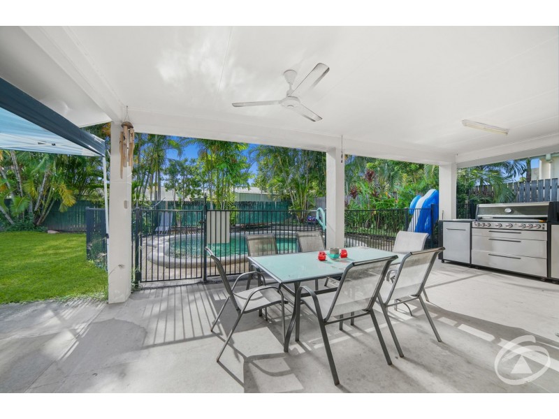 18 Whale Close, Kewarra Beach QLD 4879