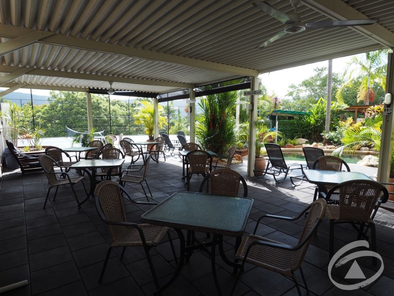 206/92 Moore Street, Trinity Beach QLD 4879