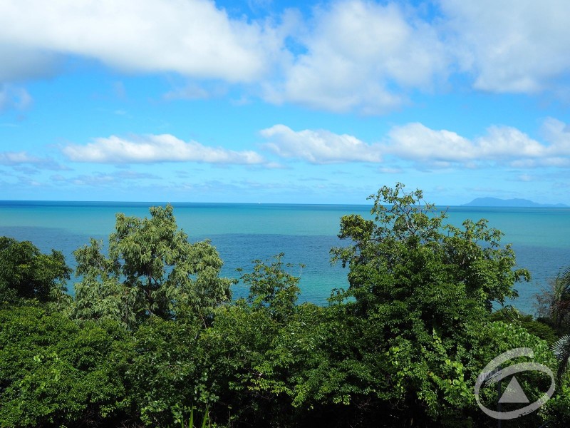 206/92 Moore Street, Trinity Beach QLD 4879