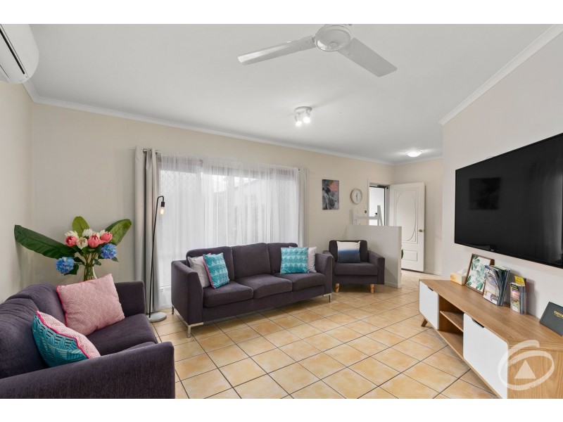 32 Dolphin Close, Kewarra Beach QLD 4879