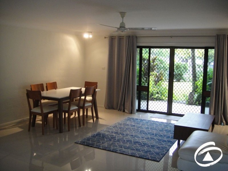 2/161-163 Esplanade, Cairns City QLD 4870