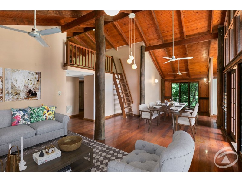 4 Cananga Close, Kamerunga QLD 4870