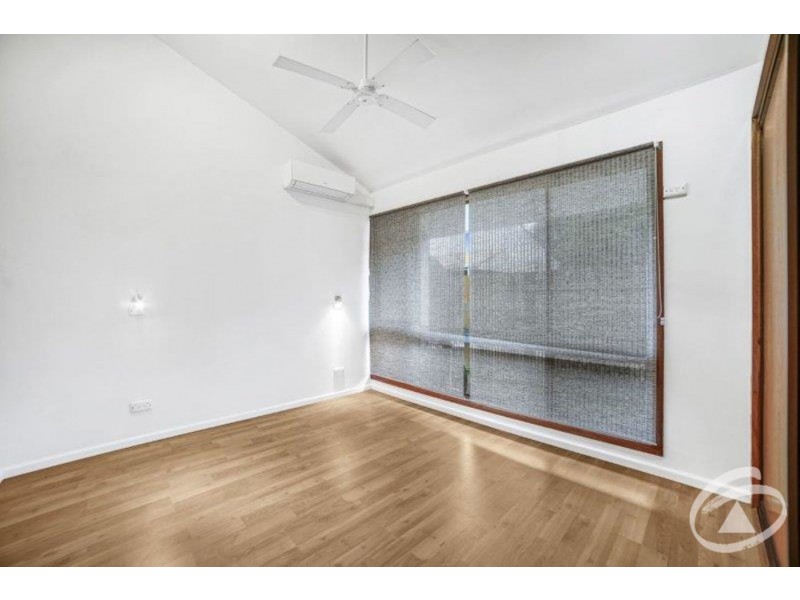 5 Lena Close, Clifton Beach QLD 4879