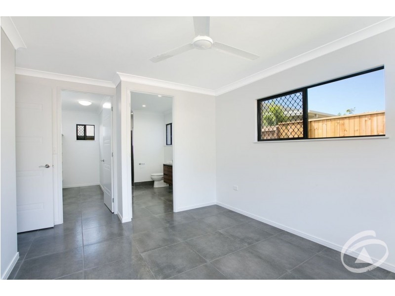 11 Elderberry Avenue, Bentley Park QLD 4869