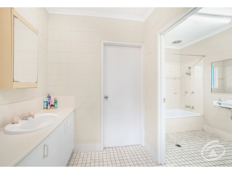 1 & 2/108 Cottesloe Drive, Kewarra Beach QLD 4879