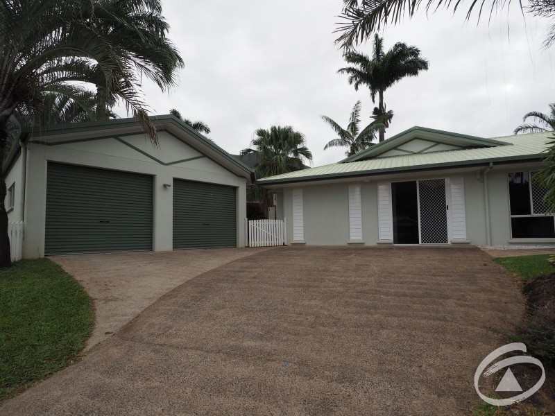 2 Ginger Close, Redlynch QLD 4870