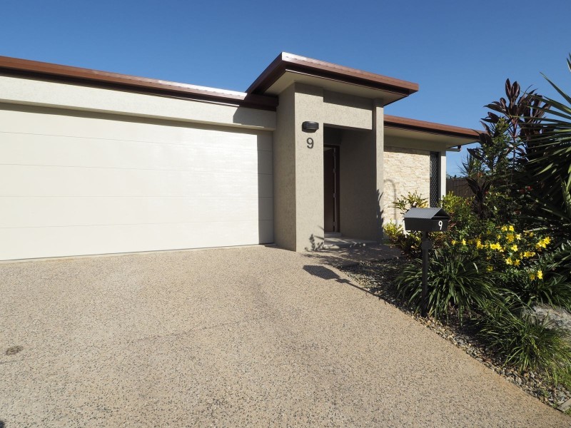 9 Balsam Green, Mount Sheridan QLD 4868