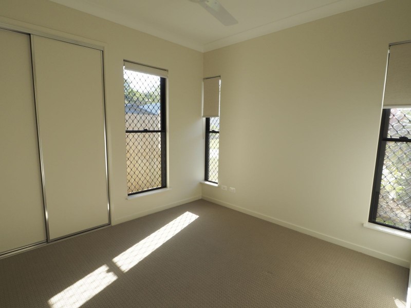 9 Balsam Green, Mount Sheridan QLD 4868