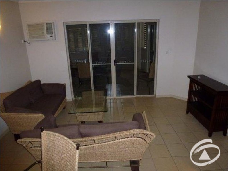 204/2 Centenary Close, Manoora QLD 4870