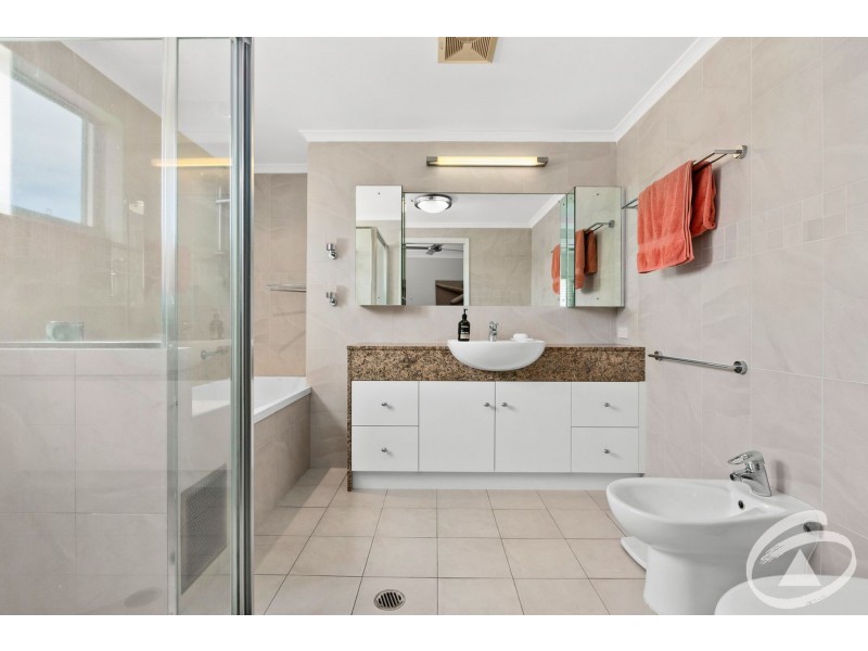 23/144 Abbott Street, Cairns City QLD 4870