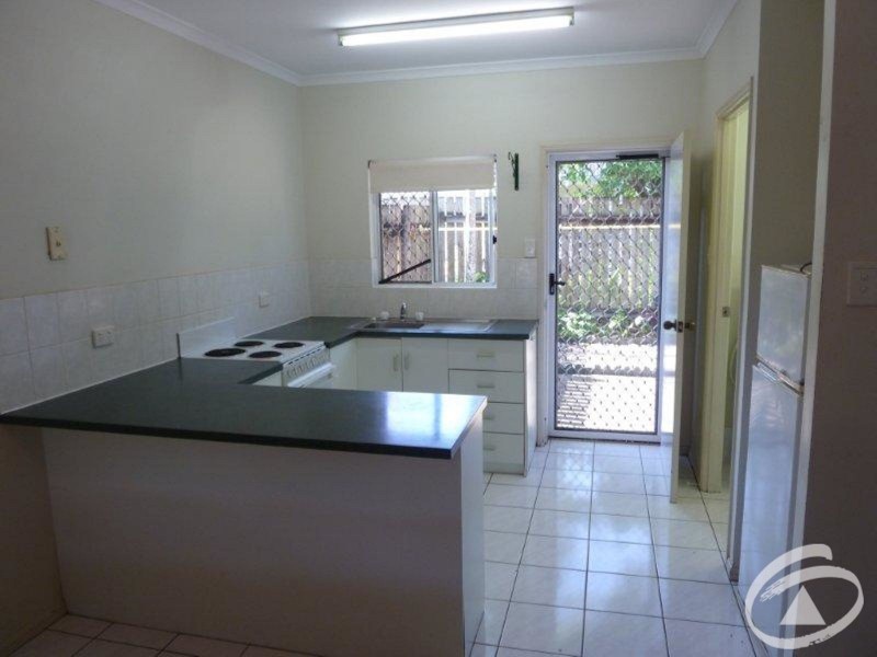 8/29 Fairweather Street, Yorkeys Knob QLD 4878