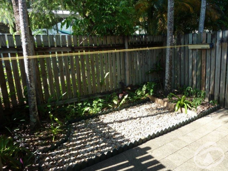 8/29 Fairweather Street, Yorkeys Knob QLD 4878