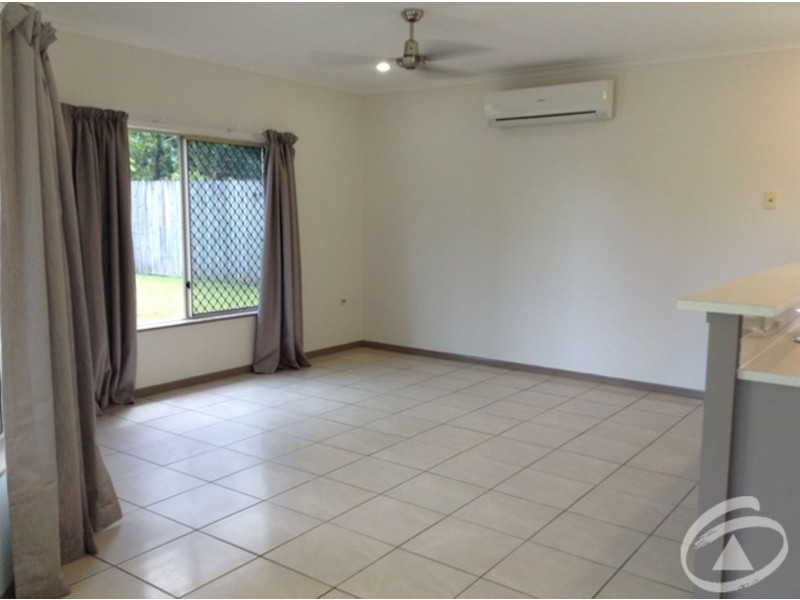 24 Roderick Street, Bentley Park QLD 4869