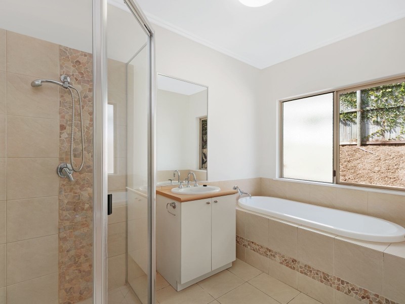 10 McColl Close, Redlynch QLD 4870